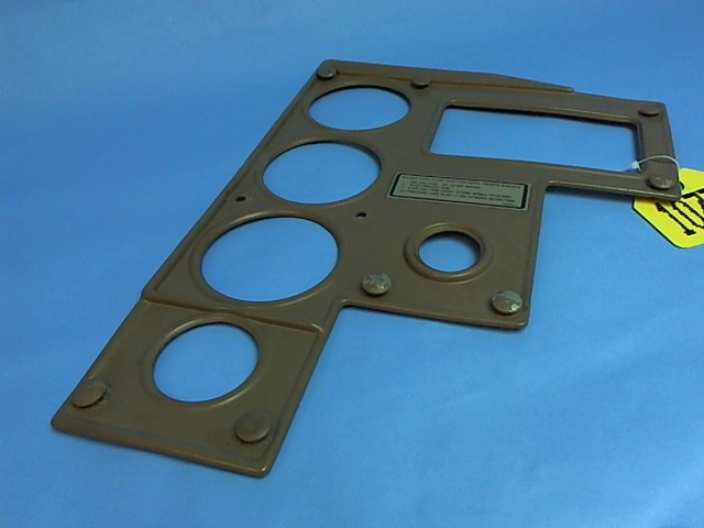 1213492-1 Cessna - ESCUTCHEON-INSTRUMENT PANEL